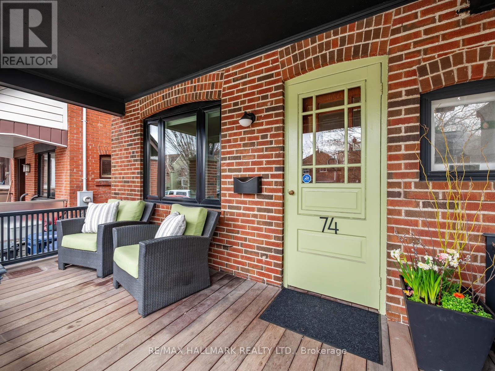 74 Nealon Avenue, Toronto (Broadview North), Ontario  M4K 1Z2 - Photo 2 - E13018838