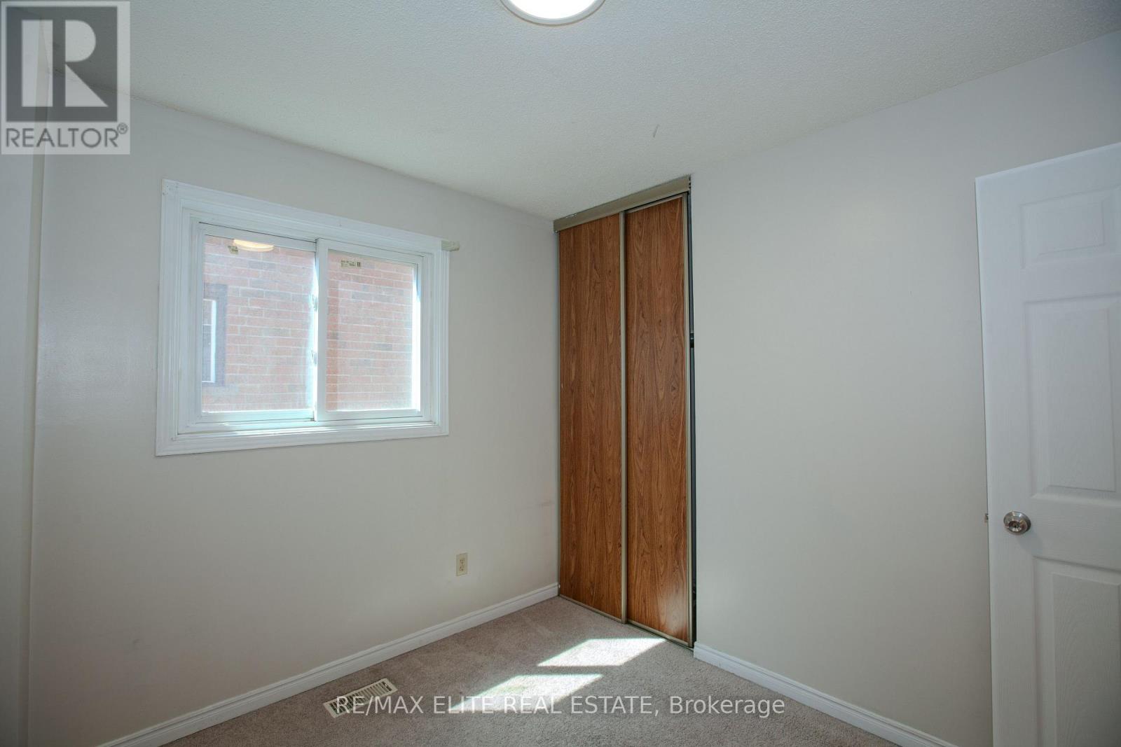 Unknown Address, ,    - Photo 18 - E13018968