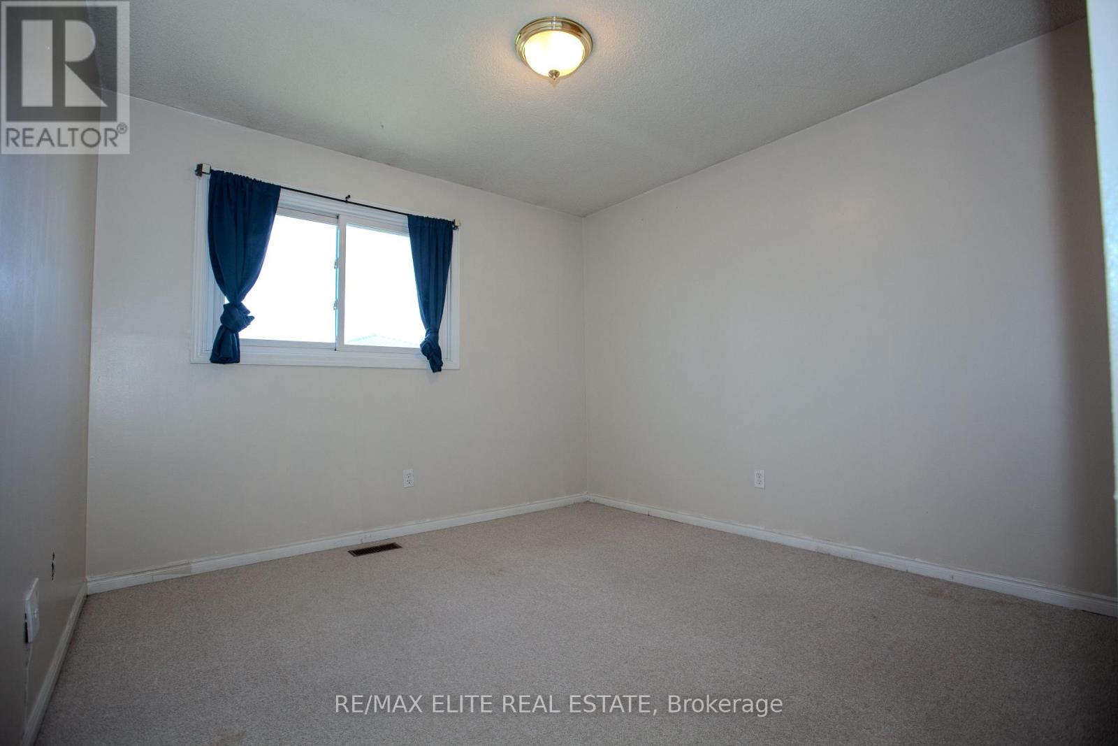 Unknown Address, ,    - Photo 23 - E13018968