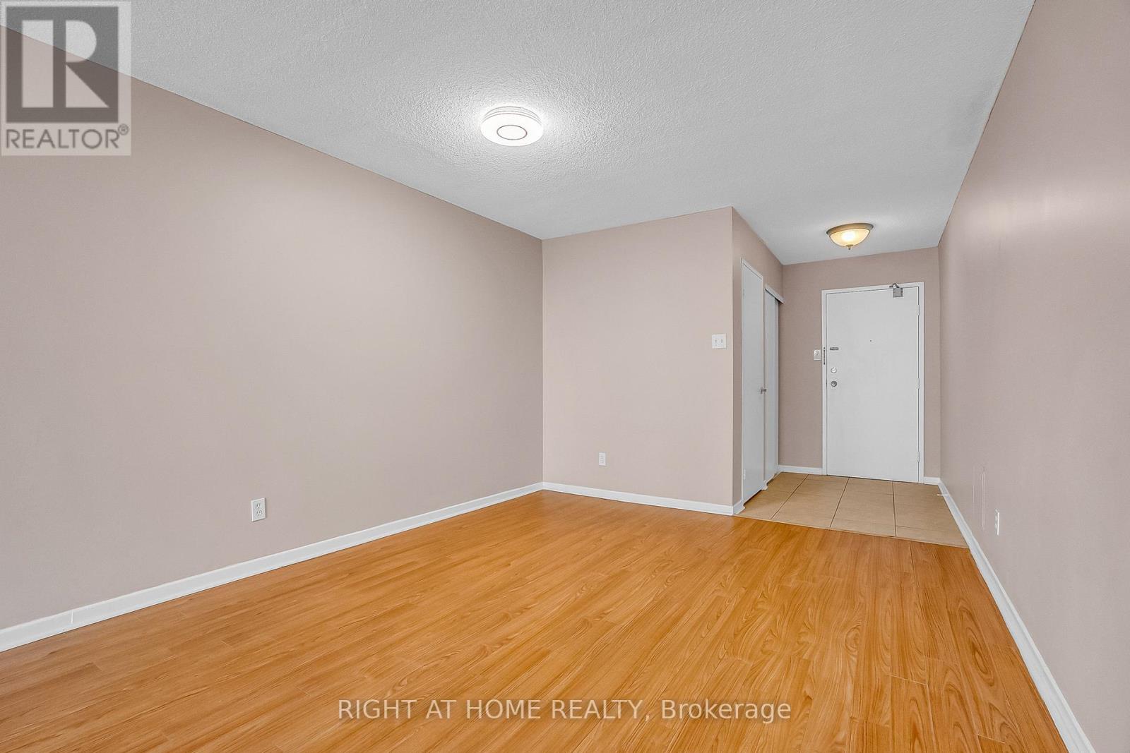 603 - 10 Tangreen Court, Toronto, Ontario  M2M 4B9 - Photo 14 - C12914376