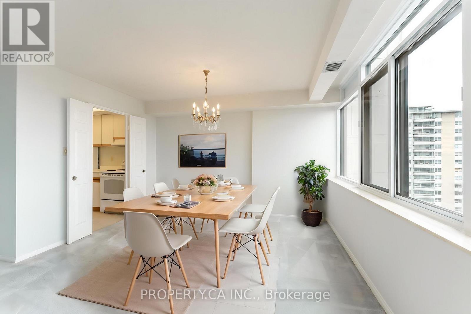 802 - 3000 Bathurst Street, Toronto, Ontario  M6B 3B4 - Photo 16 - C13018764