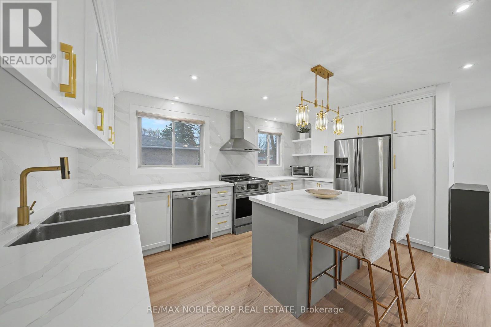 24 Maple Avenue W, New Tecumseth, Ontario  L0G 1A0 - Photo 12 - N13018696