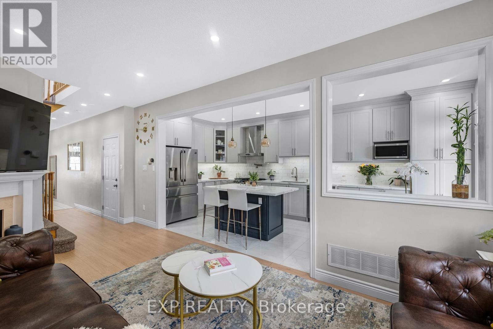 565 Foxcroft Boulevard, Newmarket, Ontario  L3X 3L6 - Photo 8 - N13018784