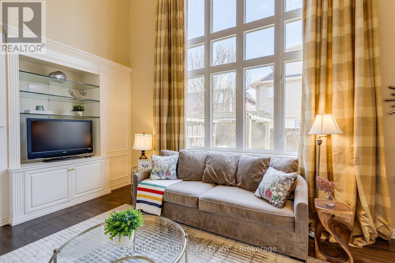 23 Weslock Crescent, Aurora, Ontario  L4G 7Y9 - Photo 11 - N13018816