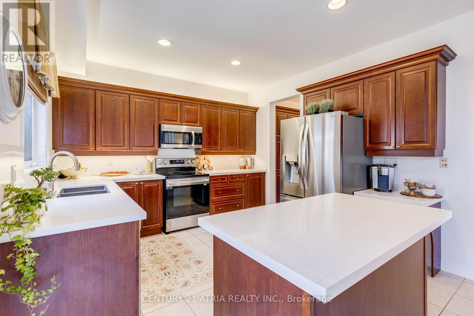 23 Weslock Crescent, Aurora, Ontario  L4G 7Y9 - Photo 12 - N13018816