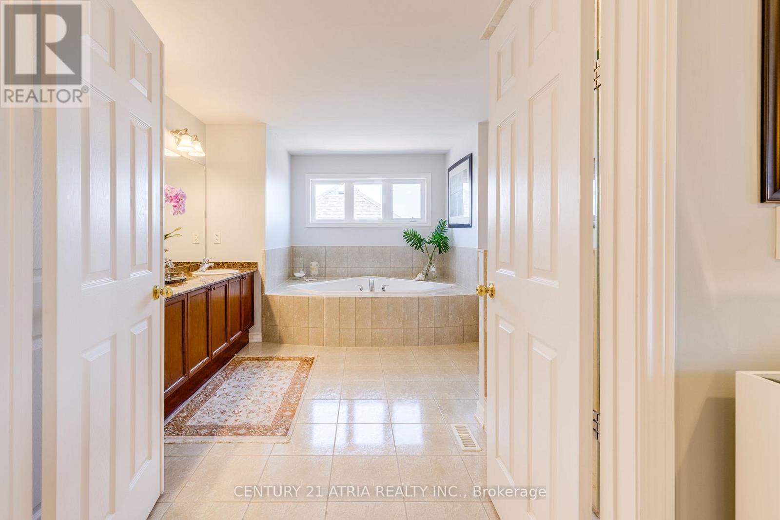 23 Weslock Crescent, Aurora, Ontario  L4G 7Y9 - Photo 27 - N13018816