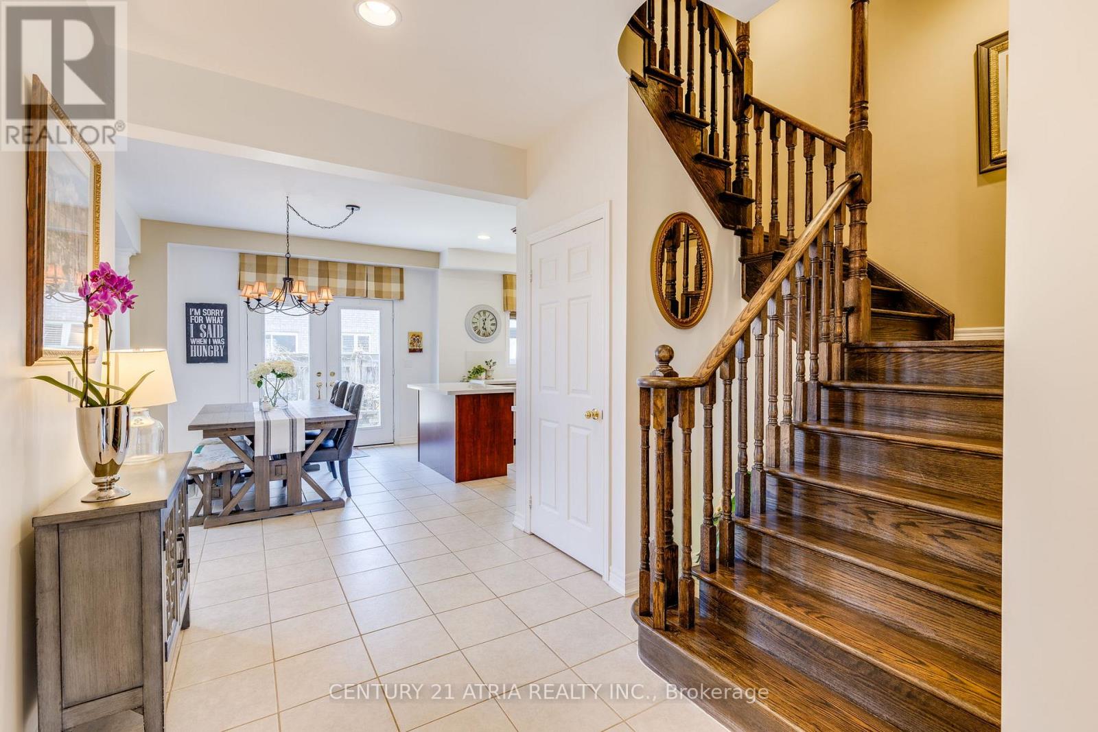 23 Weslock Crescent, Aurora, Ontario  L4G 7Y9 - Photo 7 - N13018816