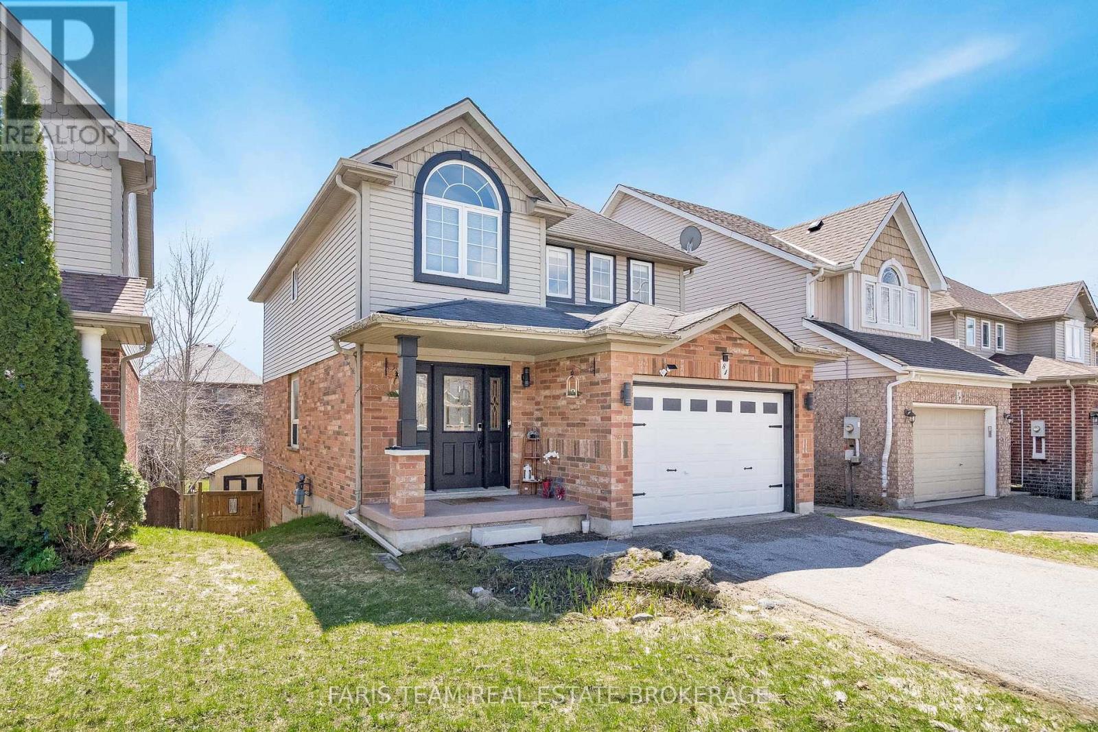 81 Wallace Street, New Tecumseth, Ontario  L9R 2G6 - Photo 5 - N13018932