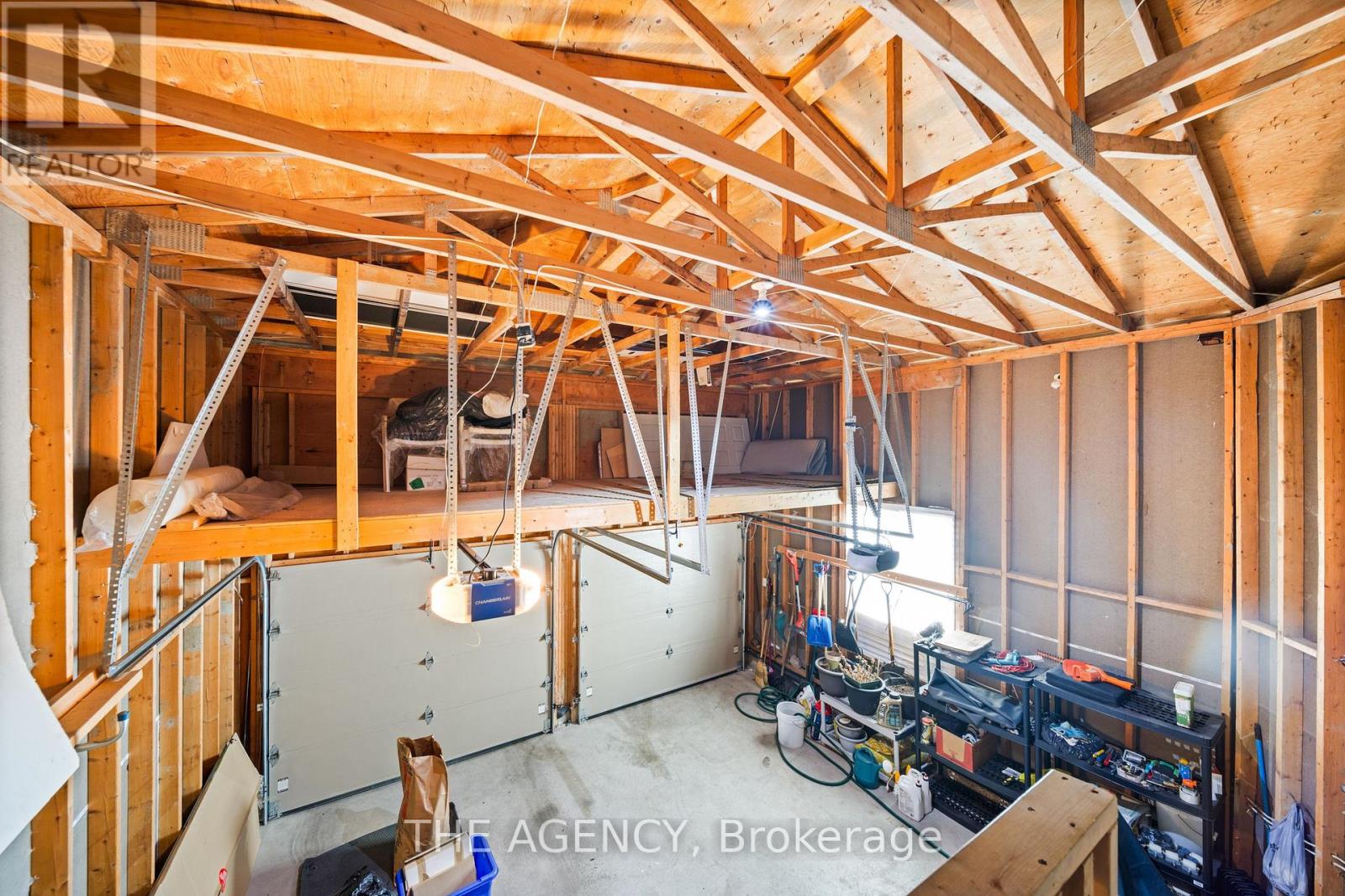 18 Wildflower Drive, Richmond Hill, Ontario  L4E 3Y5 - Photo 36 - N13018938