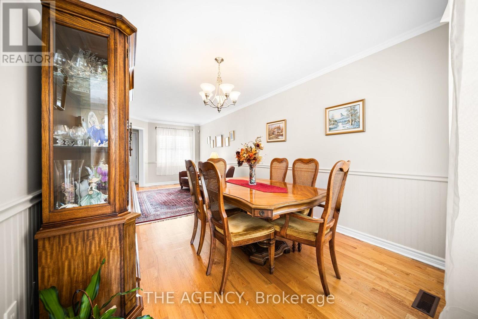 18 Wildflower Drive, Richmond Hill, Ontario  L4E 3Y5 - Photo 5 - N13018938