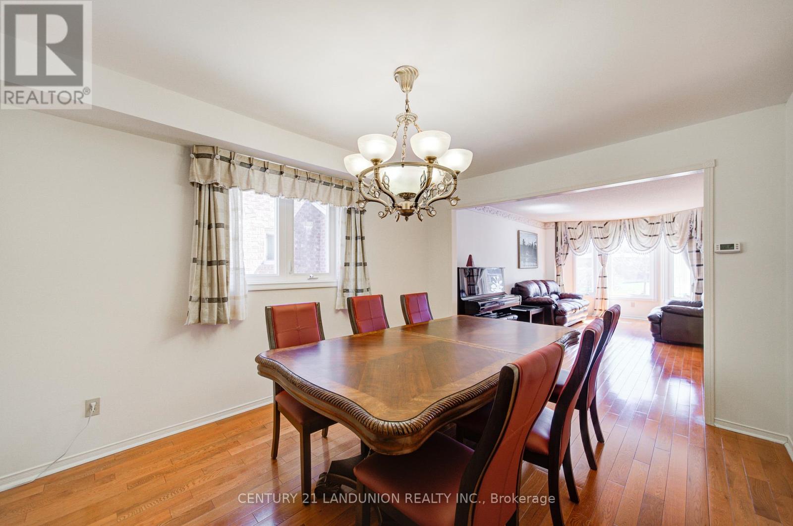 49 John Stiver Crescent, Markham, Ontario  L3R 9B6 - Photo 11 - N13018970