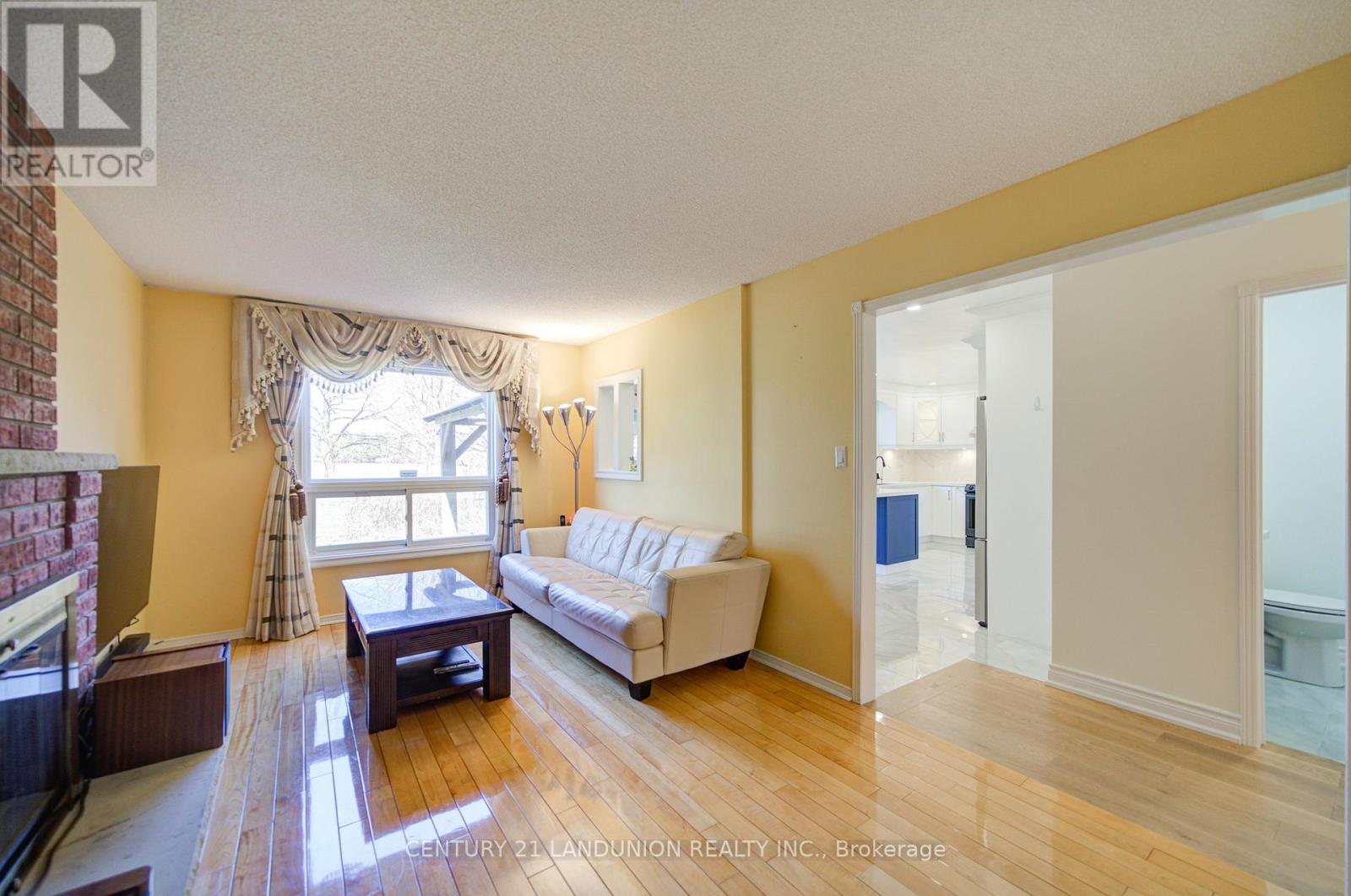 49 John Stiver Crescent, Markham, Ontario  L3R 9B6 - Photo 14 - N13018970