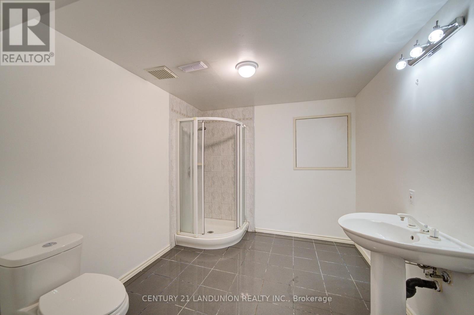 49 John Stiver Crescent, Markham, Ontario  L3R 9B6 - Photo 47 - N13018970