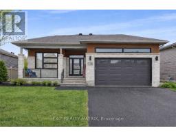 128 LYON STREET, Russell, Ontario