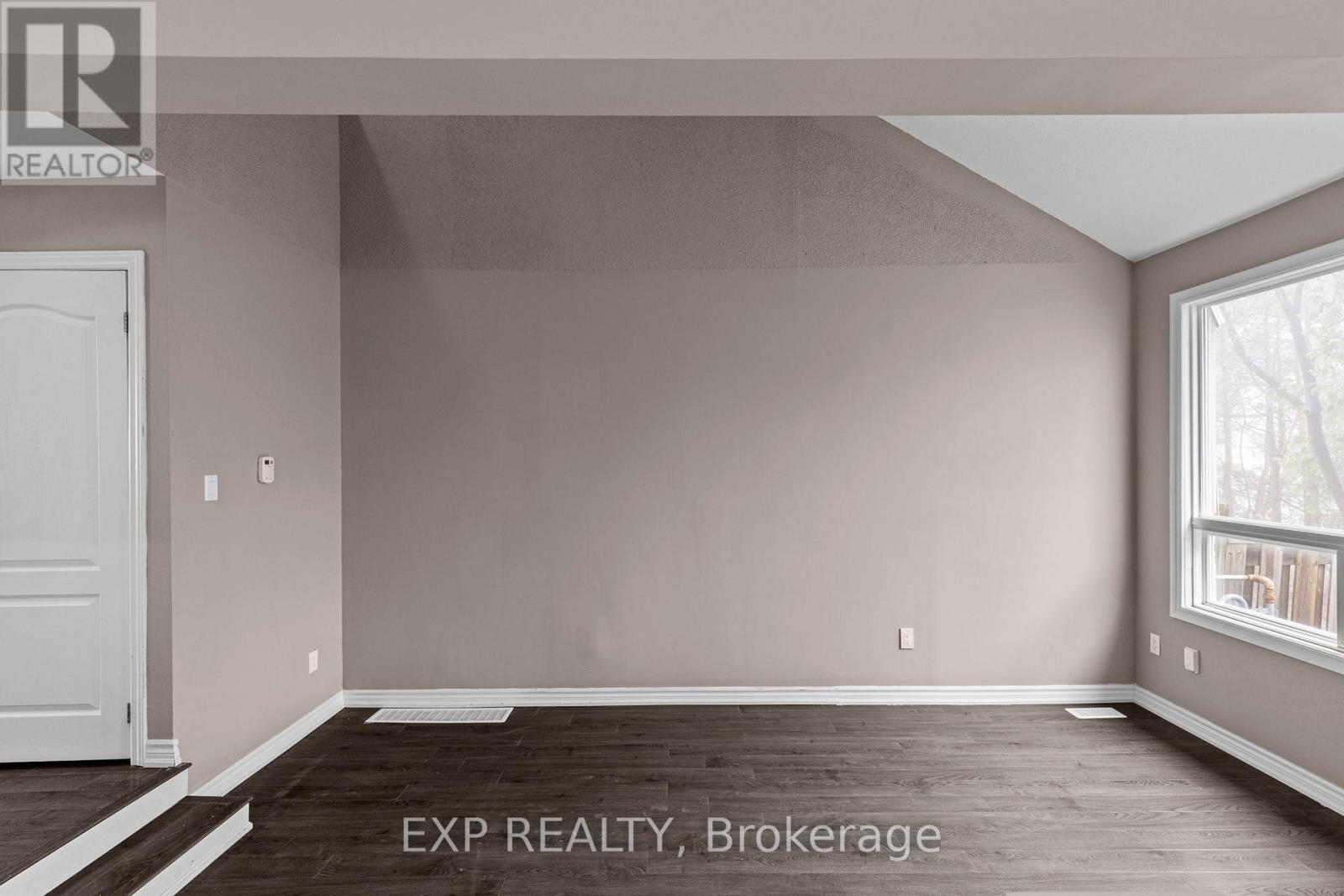 12 - 12 Lankin Boulevard, Orillia, Ontario  L3V 6T1 - Photo 10 - S13018732