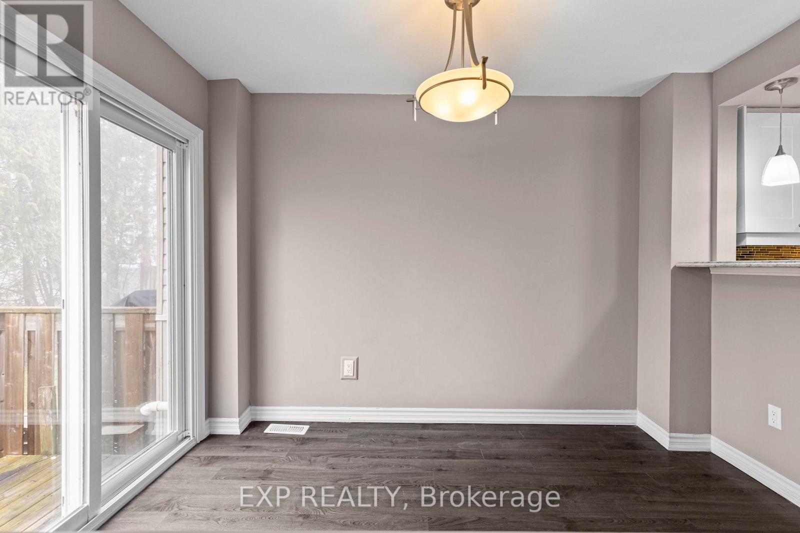 12 - 12 Lankin Boulevard, Orillia, Ontario  L3V 6T1 - Photo 11 - S13018732