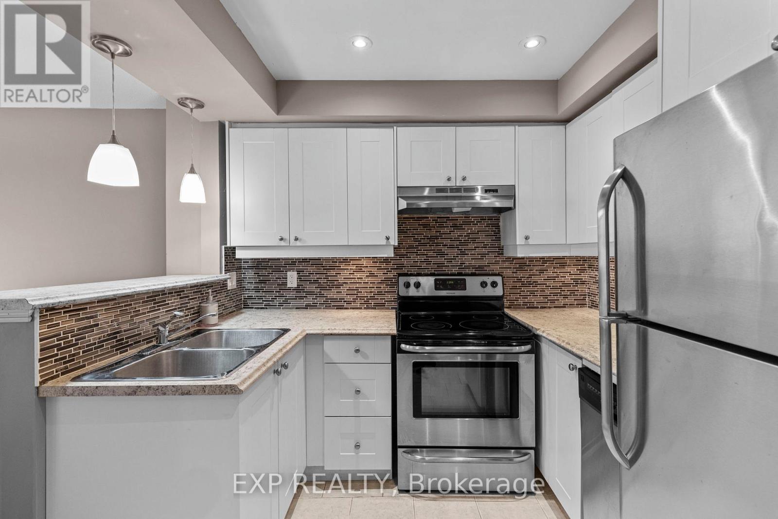 12 - 12 Lankin Boulevard, Orillia, Ontario  L3V 6T1 - Photo 4 - S13018732