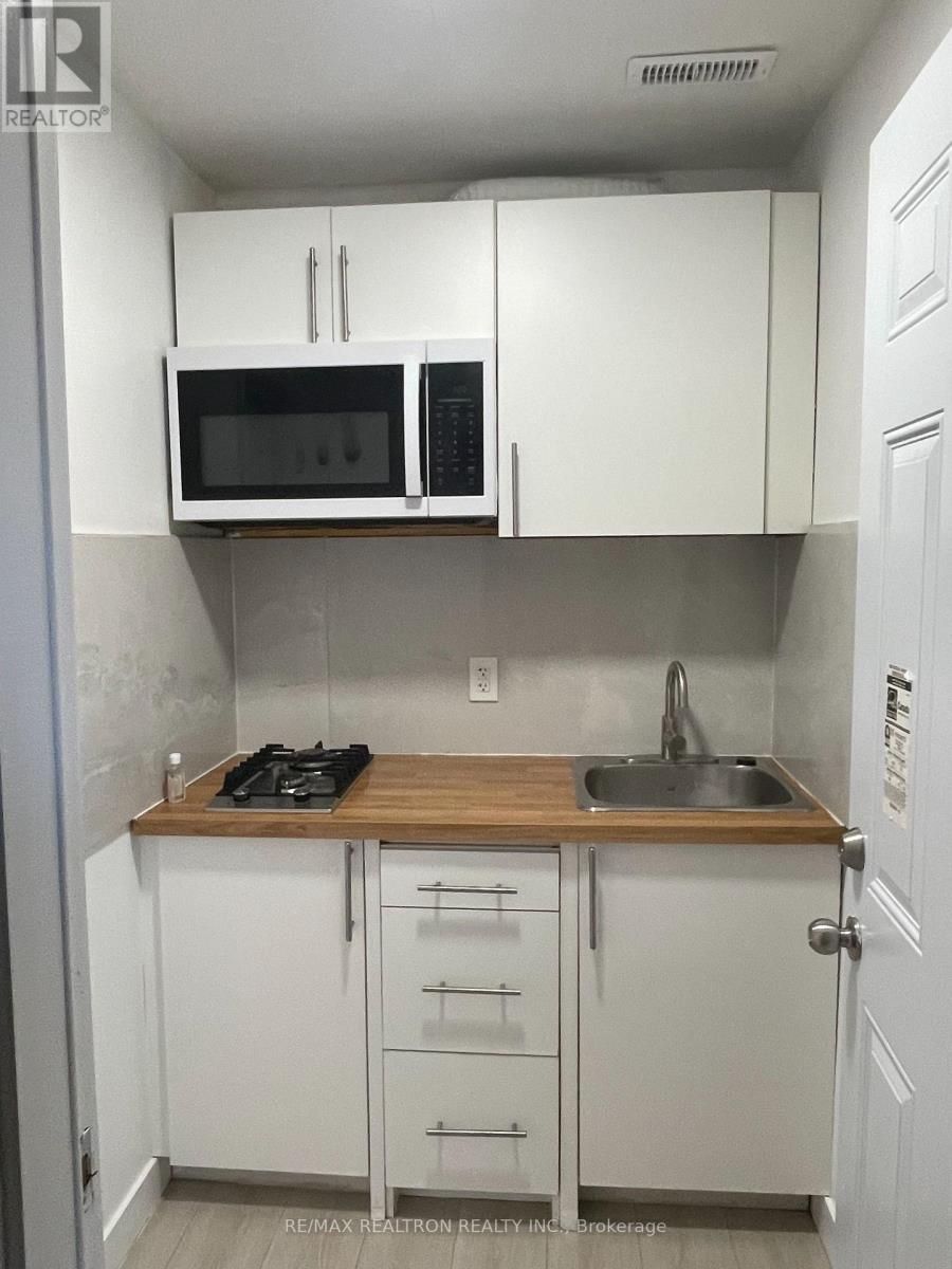 143 Peel Street, Barrie, Ontario  L4M 3L7 - Photo 9 - S13018808