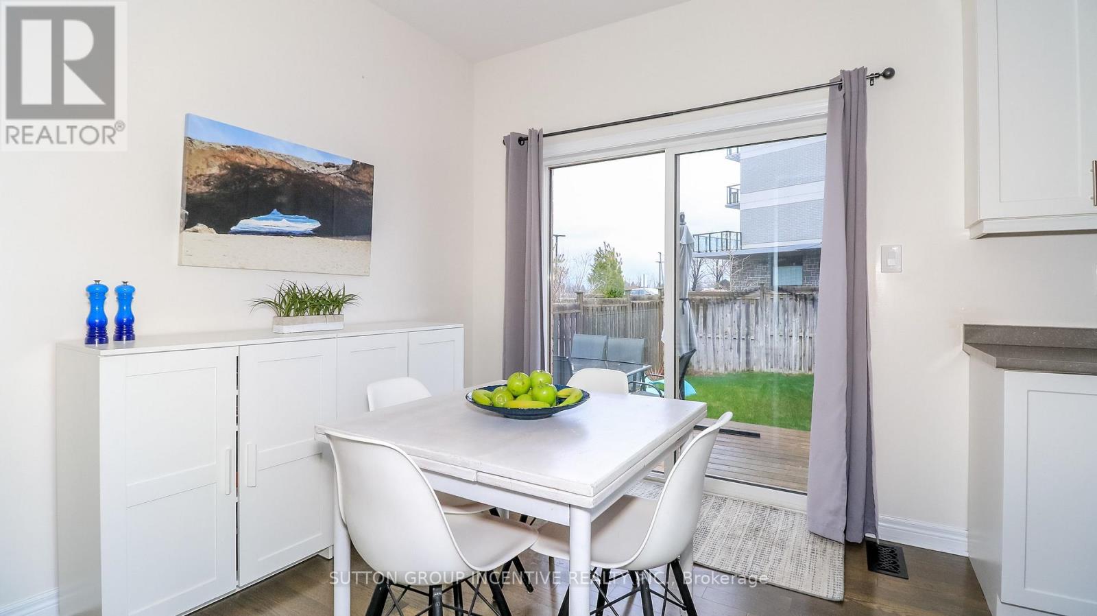 52 Snelgrove Crescent, Barrie, Ontario  L4N 6R6 - Photo 12 - S13018896