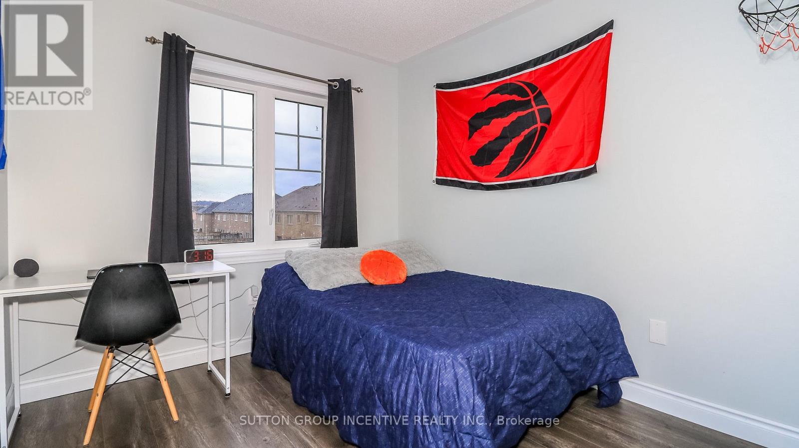 52 Snelgrove Crescent, Barrie, Ontario  L4N 6R6 - Photo 18 - S13018896