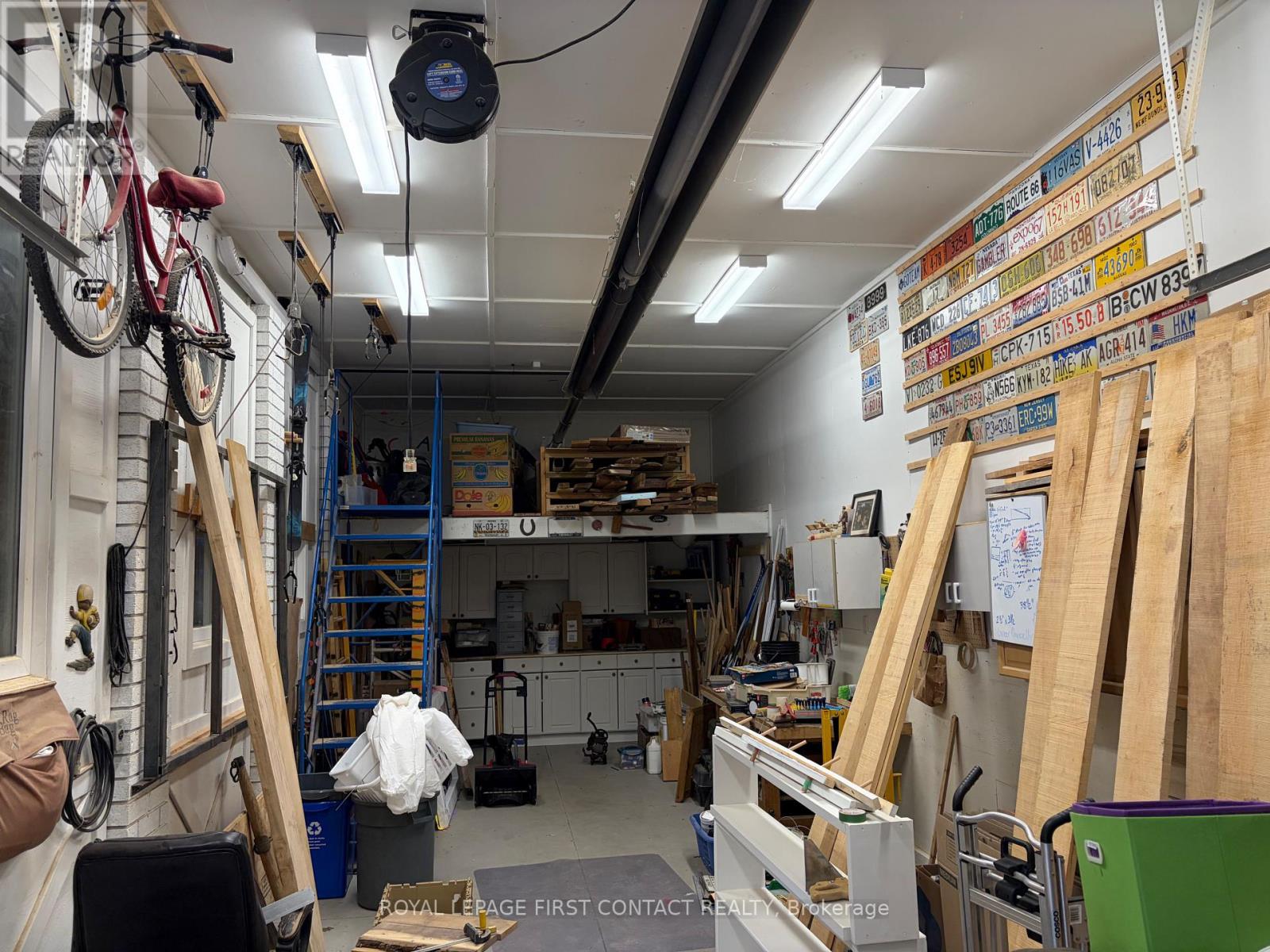 32 Springhome Road, Barrie (Allandale Heights), Ontario  L4N 2W7 - Photo 41 - S13018912