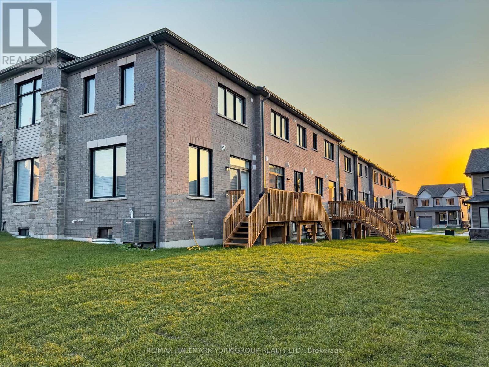 145 Fenchurch Manor, Barrie, Ontario  L9J 0X1 - Photo 32 - S13018916