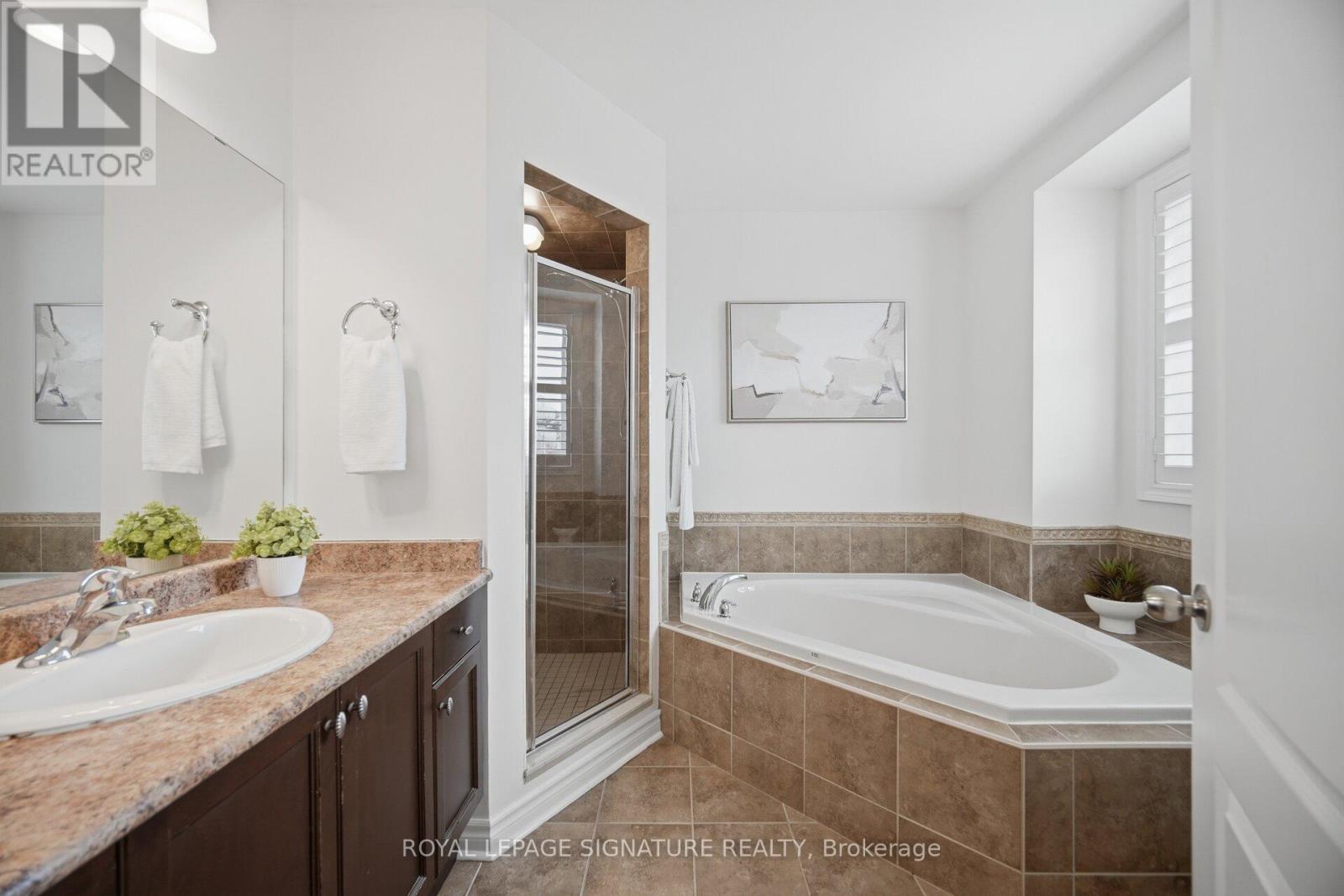 2386 Stone Glen Crescent, Oakville, Ontario  L6M 0C7 - Photo 27 - W13018520