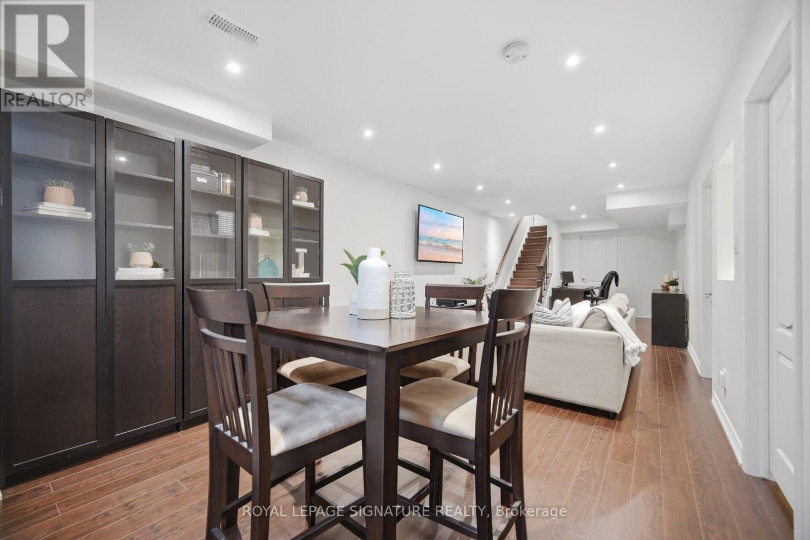 2386 Stone Glen Crescent, Oakville, Ontario  L6M 0C7 - Photo 38 - W13018520