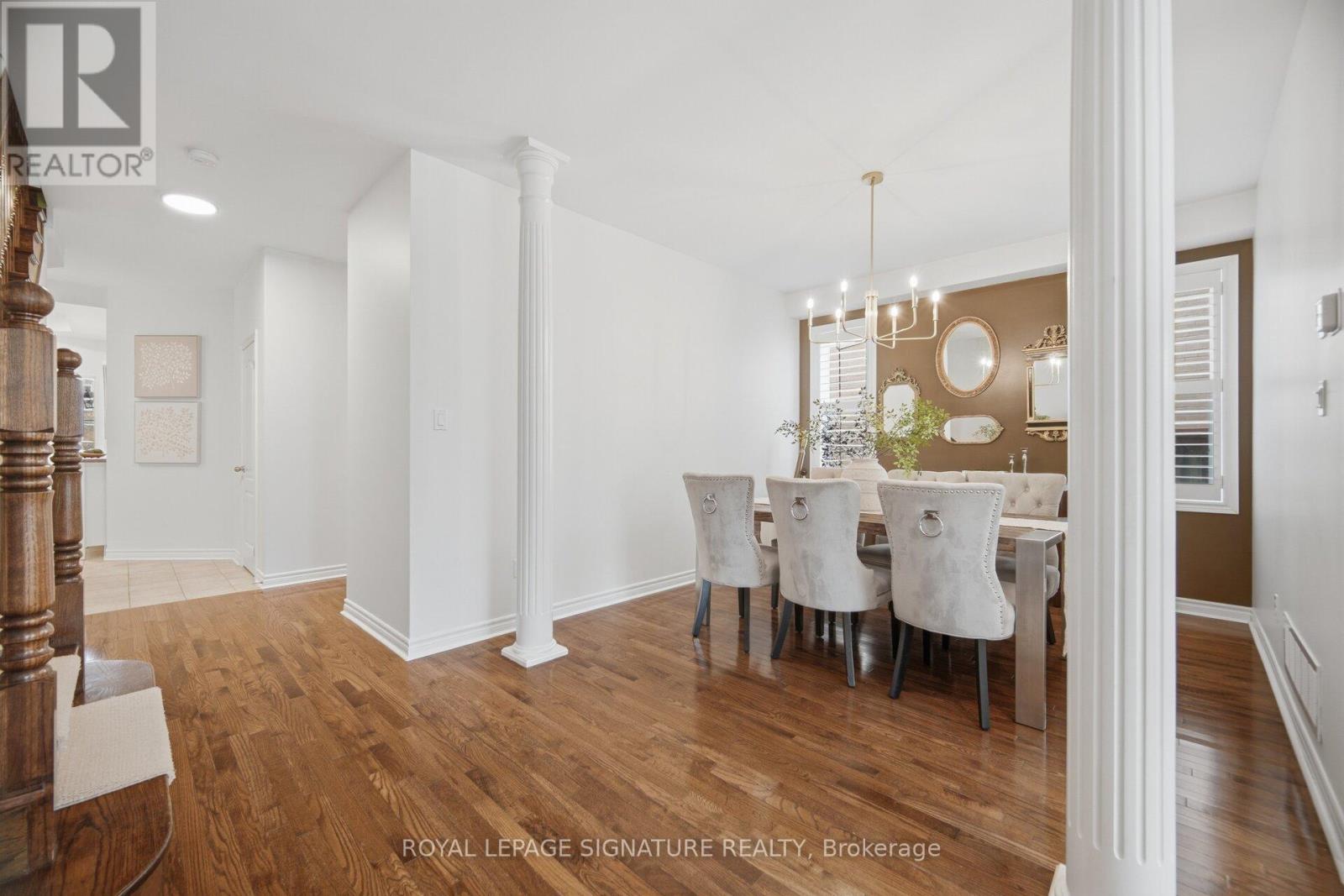 2386 Stone Glen Crescent, Oakville, Ontario  L6M 0C7 - Photo 4 - W13018520