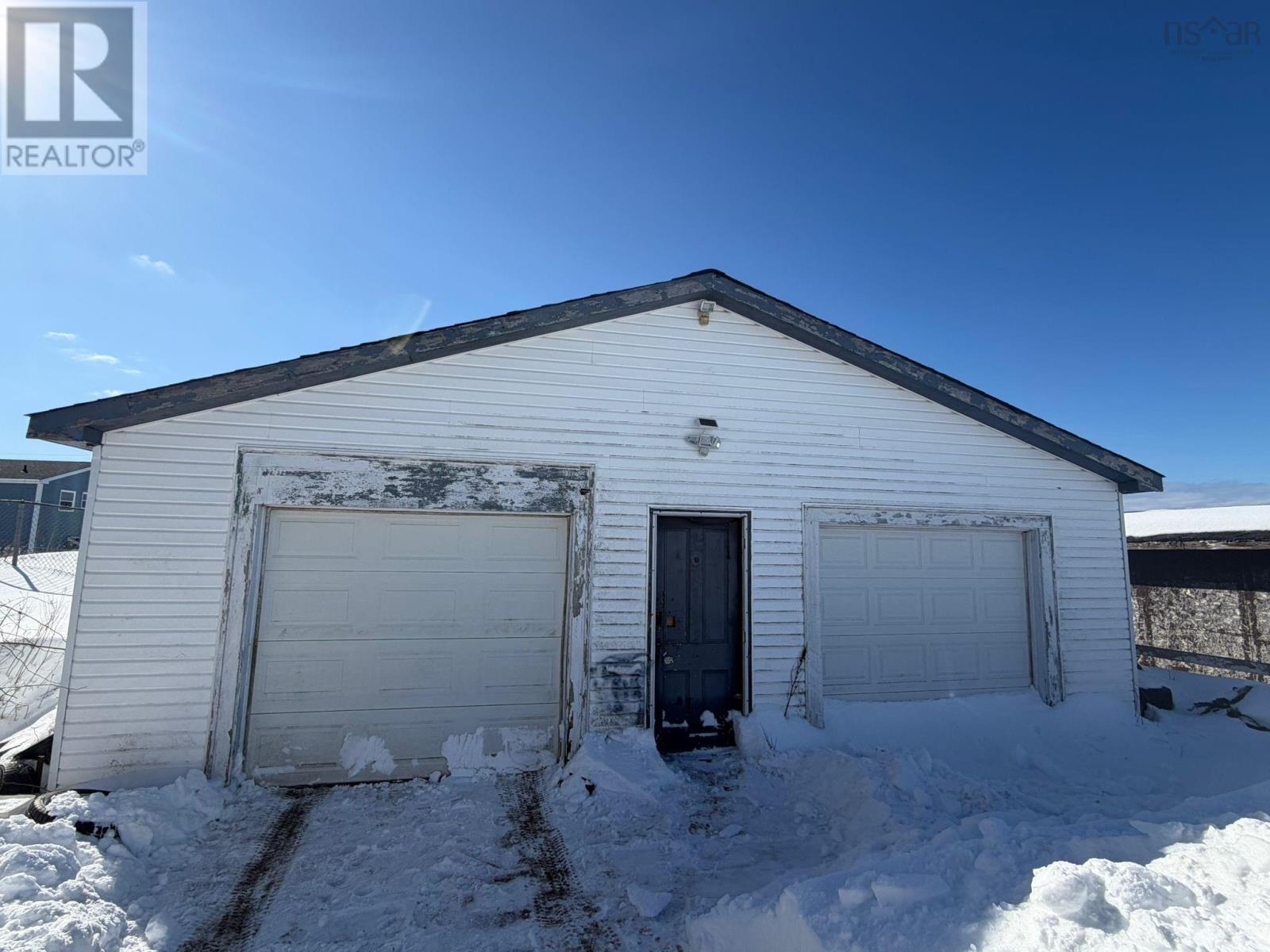 1162 George Street, Sydney, Nova Scotia  B1P 1N2 - Photo 5 - 202602973