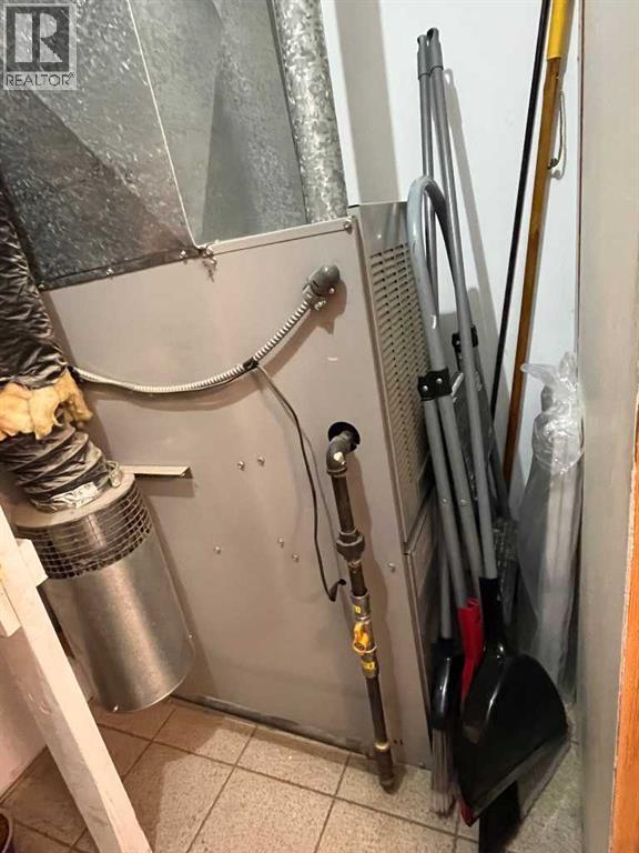 505 4 Street, Stirling, Alberta  T0K 2E0 - Photo 12 - A2302848