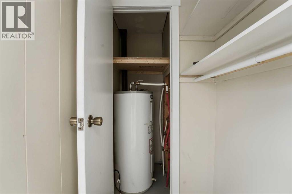 17 Parkland Acres, Lacombe, Alberta  T4L 1T2 - Photo 22 - A2281277