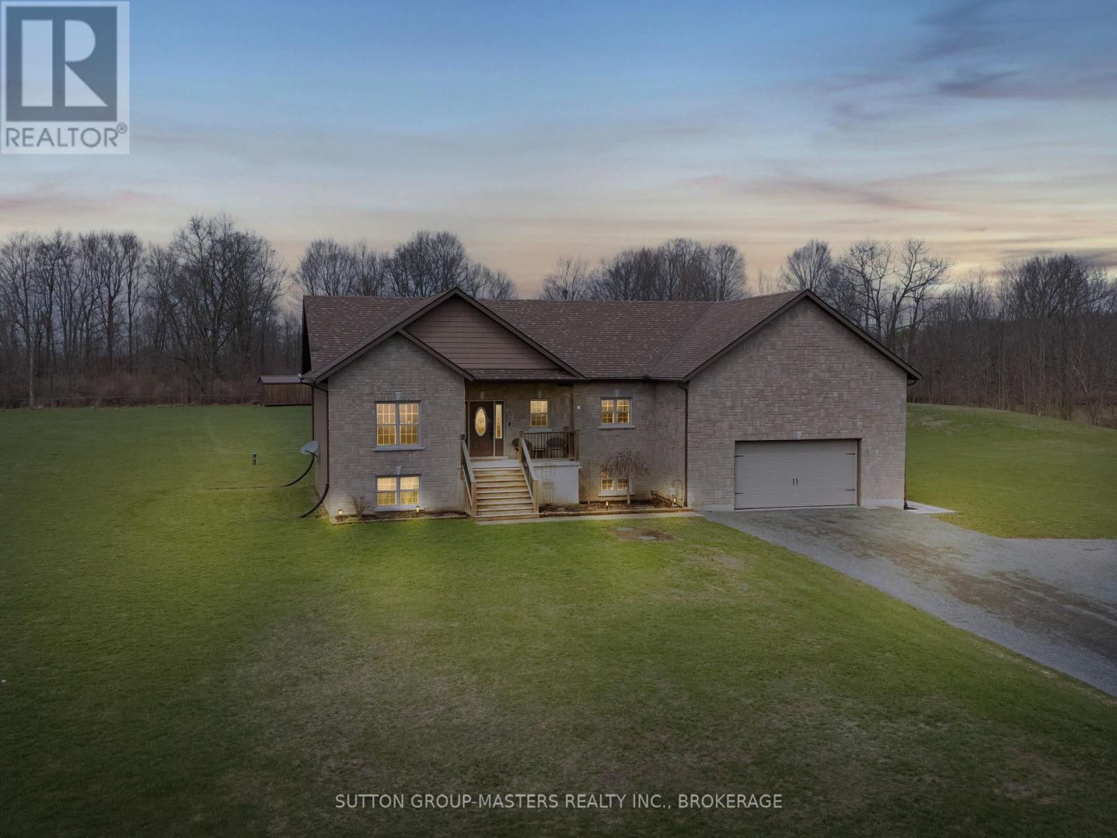 11 DAWSON DRIVE, Front of Leeds & Seeleys Bay, Ontario