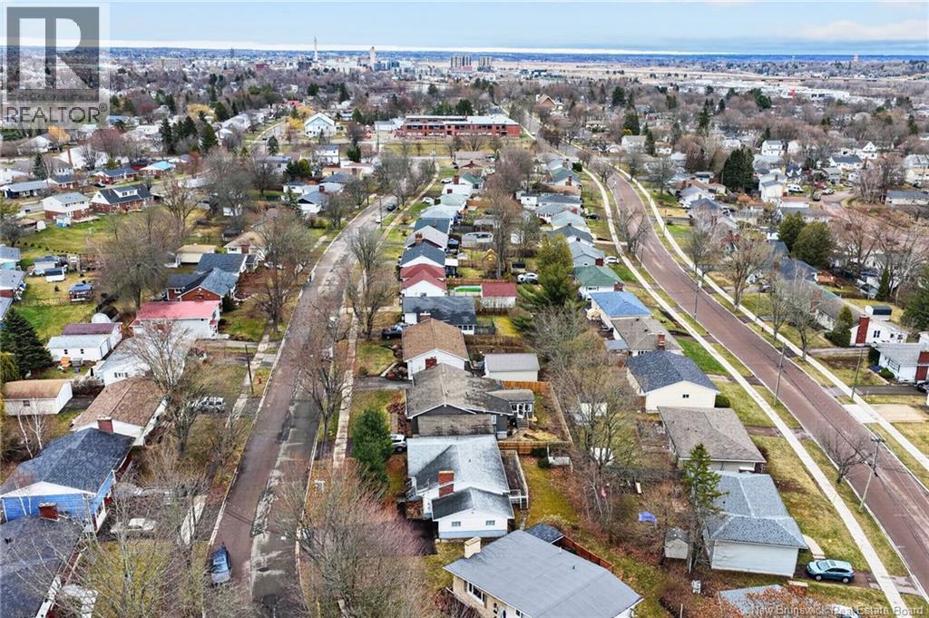 62 Madison Avenue, Moncton, New Brunswick  E1E 1R5 - Photo 6 - NB137352