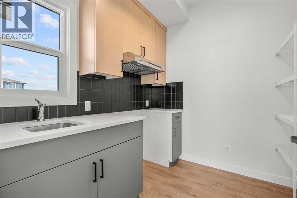 512 Lawthorn Way SE, Airdrie, Alberta  T4A 3N9 - Photo 13 - A2292536