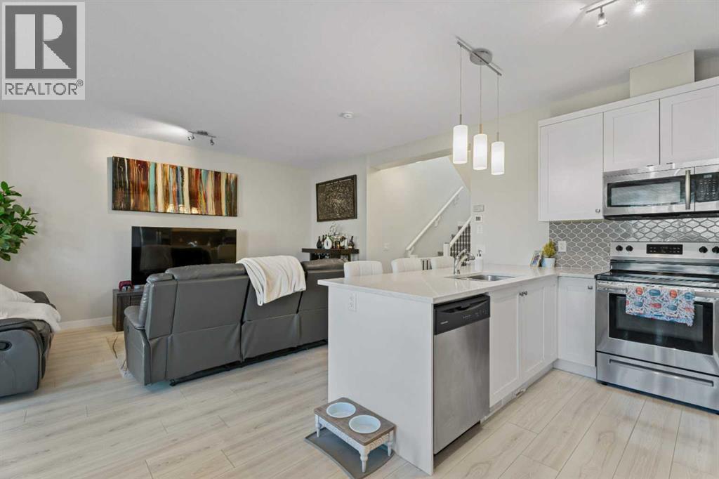 1191 Channelside Drive SW, Airdrie, Alberta  T4B 4L3 - Photo 17 - A2294349