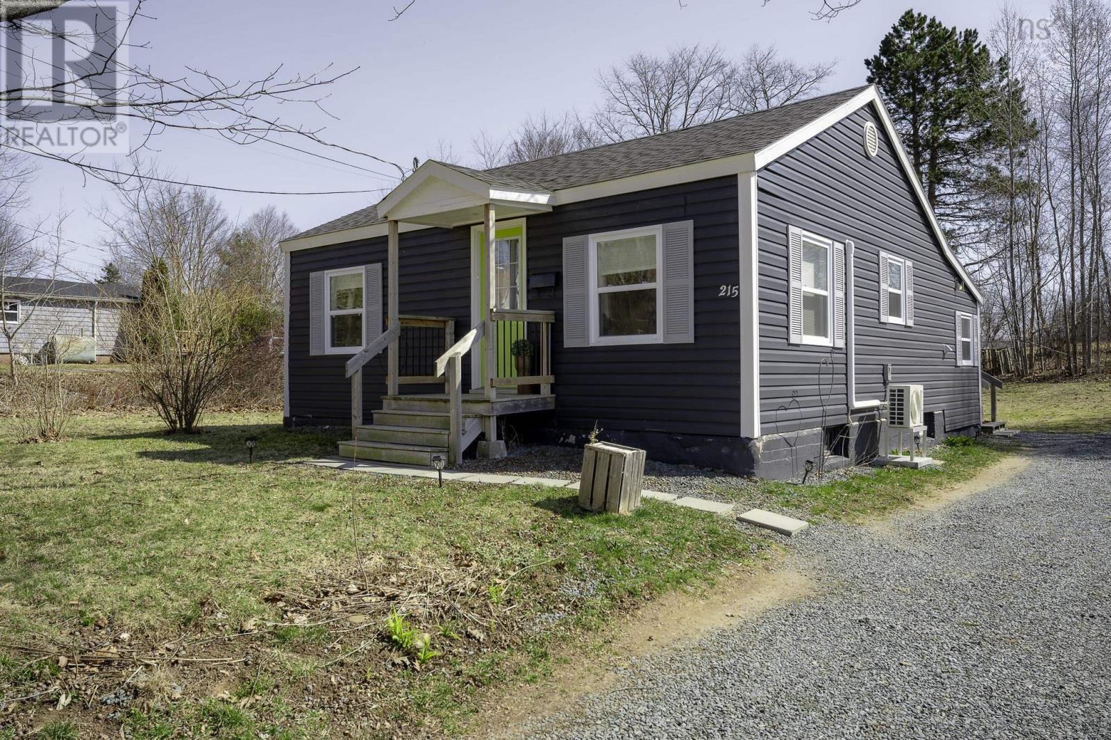 215 Oakdene Avenue, North Kentville, Nova Scotia