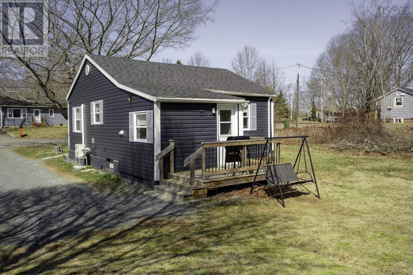 215 Oakdene Avenue, North Kentville, Nova Scotia  B4N 2C3 - Photo 33 - 202607317