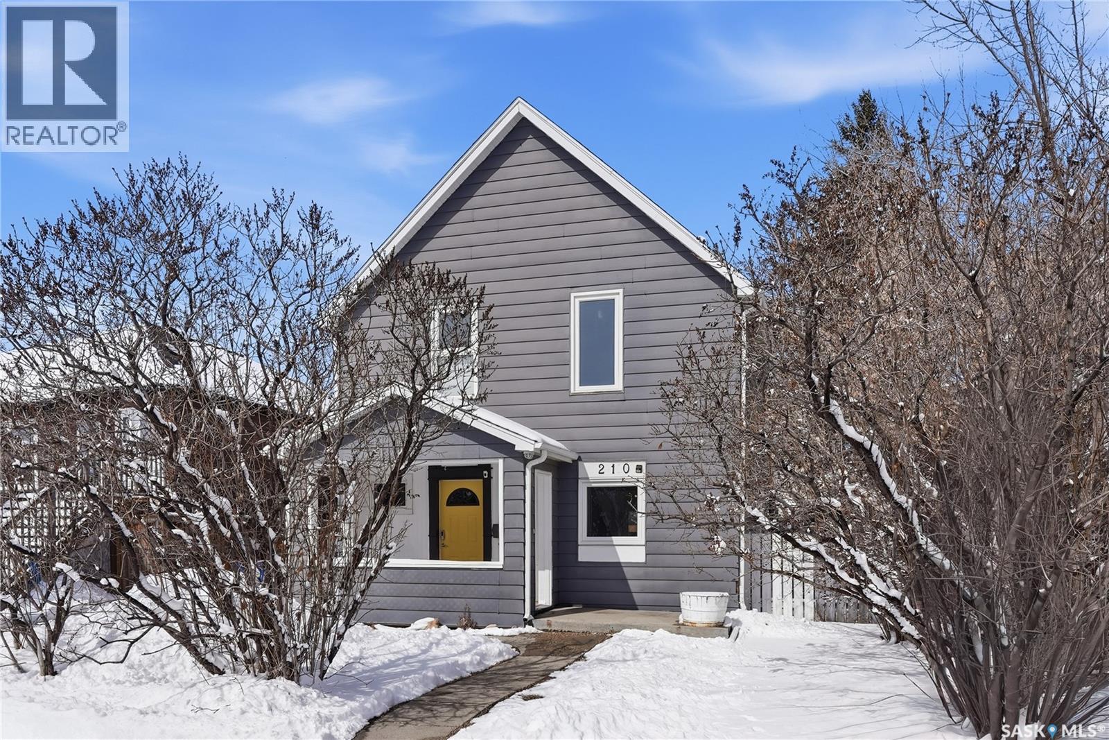210 Cruise Street, Saskatoon, Saskatchewan  S7N 2C3 - Photo 2 - SK033350