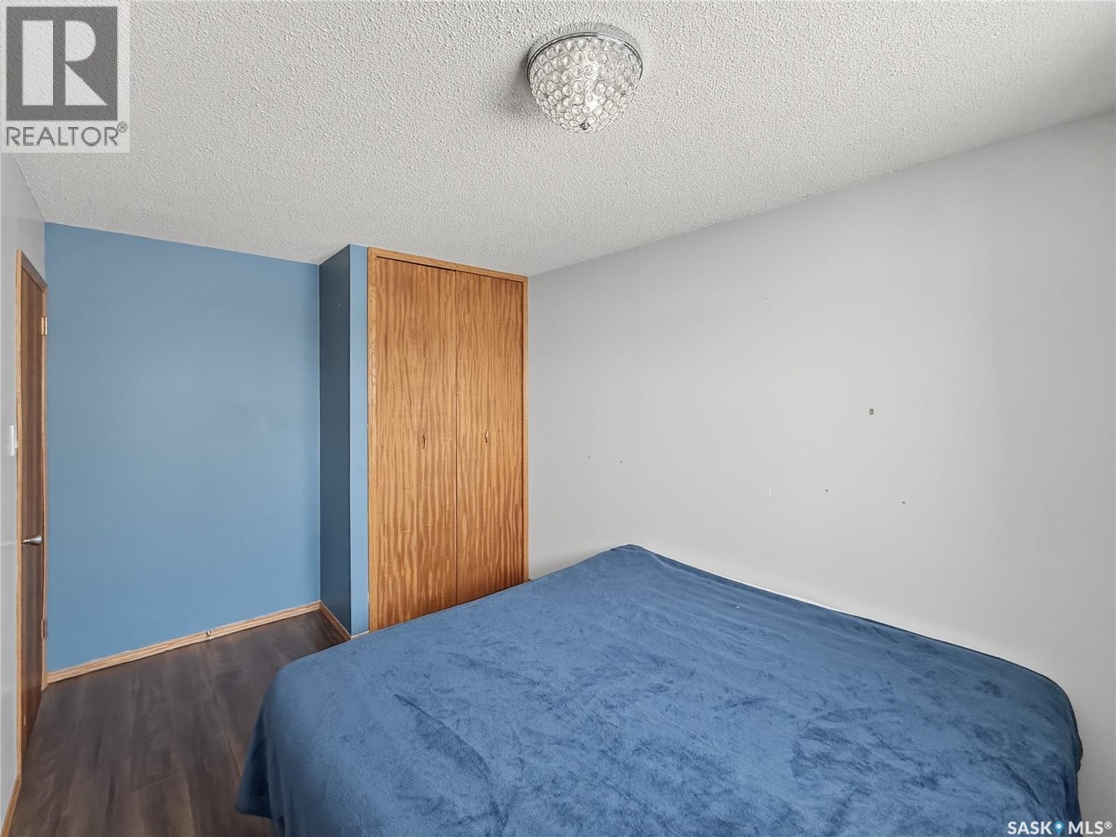 525 6th Avenue Nw, Swift Current, Saskatchewan  S9H 0Y4 - Photo 13 - SK033340