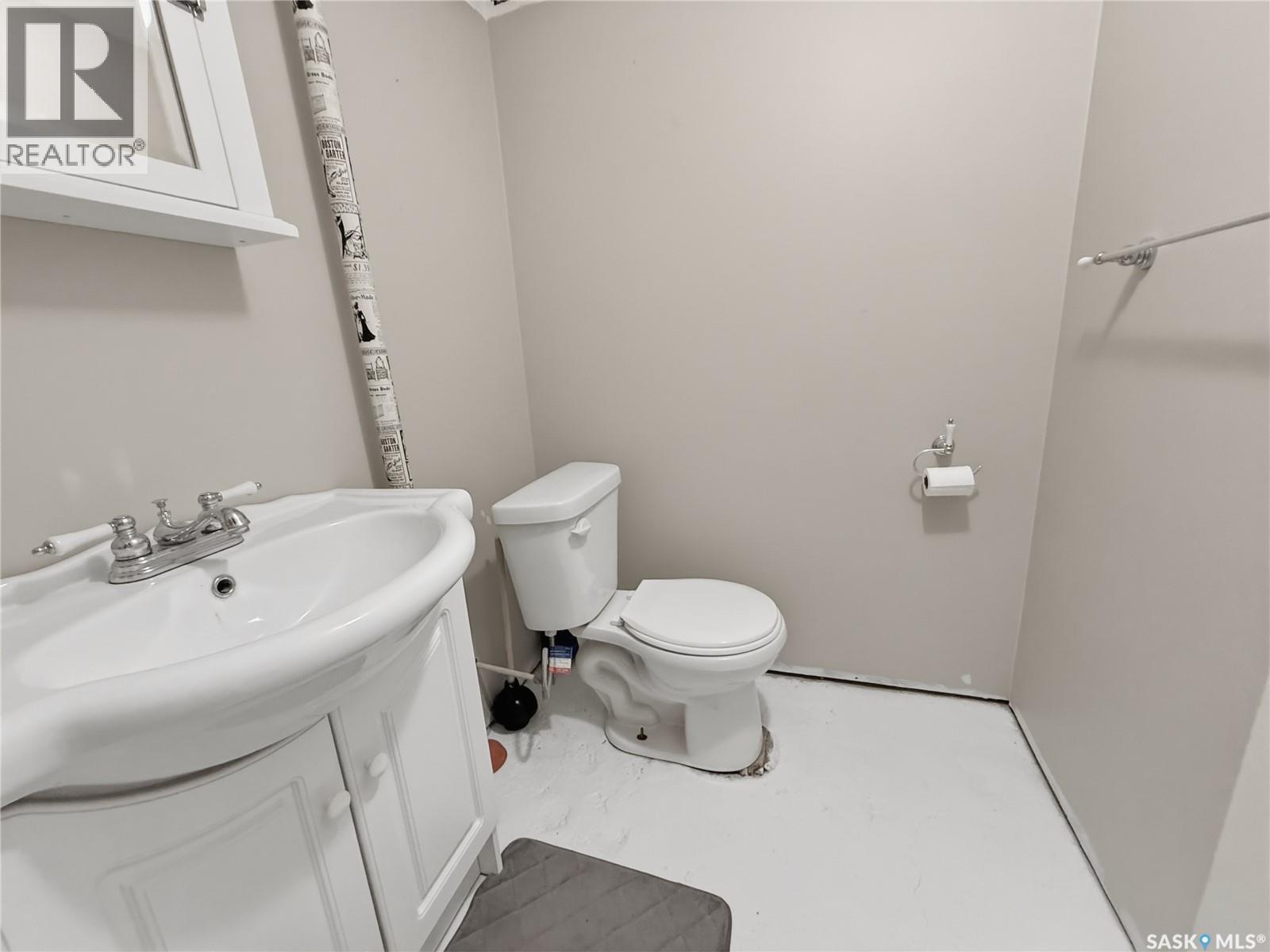 525 6th Avenue Nw, Swift Current, Saskatchewan  S9H 0Y4 - Photo 16 - SK033340