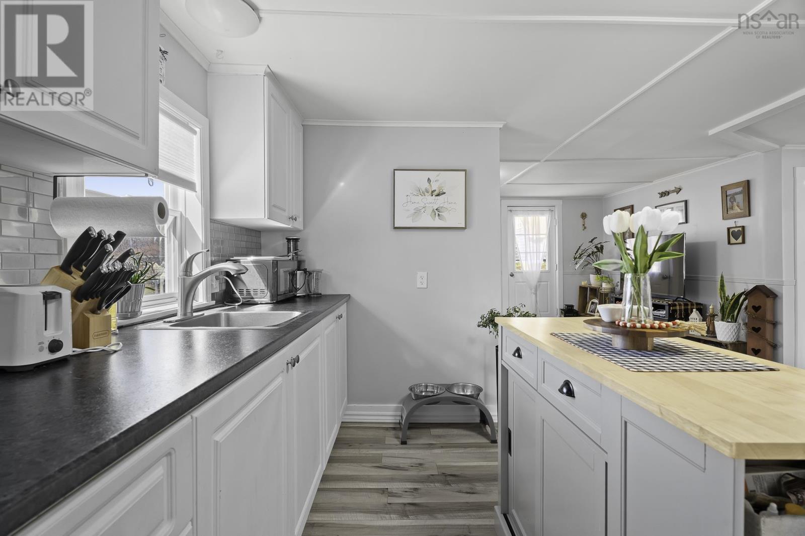 215 Oakdene Avenue, North Kentville, Nova Scotia  B4N 2C3 - Photo 18 - 202607317