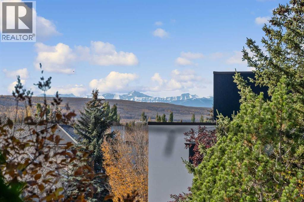 204, 30 Sierra Morena Mews Sw, Calgary, Alberta  T3H 3K7 - Photo 21 - A2299667