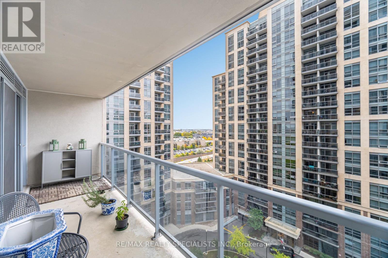 1005 - 5 Michael Power Place, Toronto, Ontario M9A 0A3 - Photo 24 - W13018662