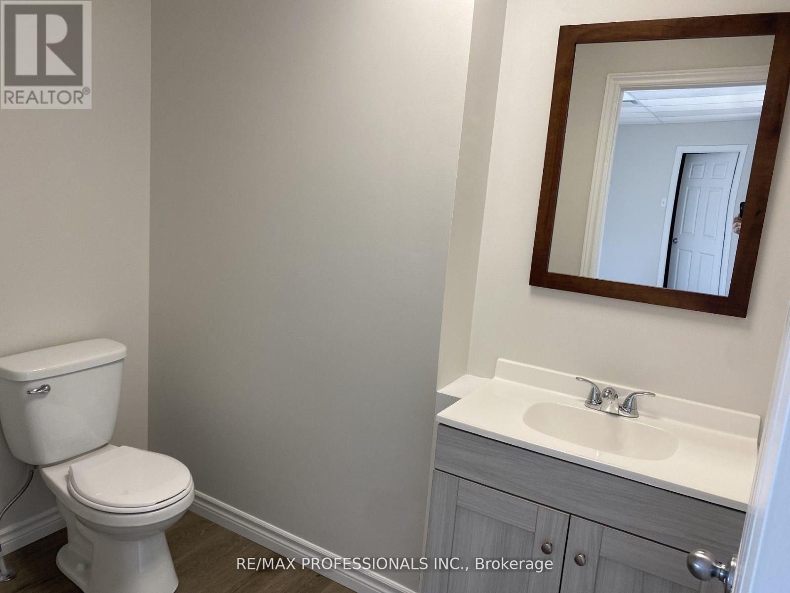 34 - 300 New Toronto Street, Toronto, Ontario  M8Y 3G6 - Photo 11 - W13018674