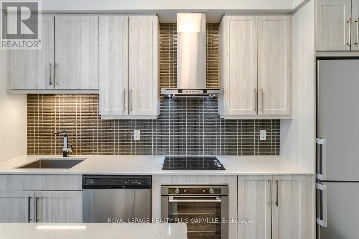 1701 - 2087 Fairview Street, Burlington, Ontario  L7R 2C8 - Photo 12 - W13018730