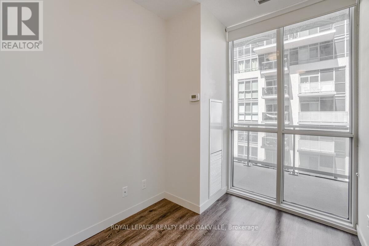 1701 - 2087 Fairview Street, Burlington, Ontario  L7R 2C8 - Photo 20 - W13018730