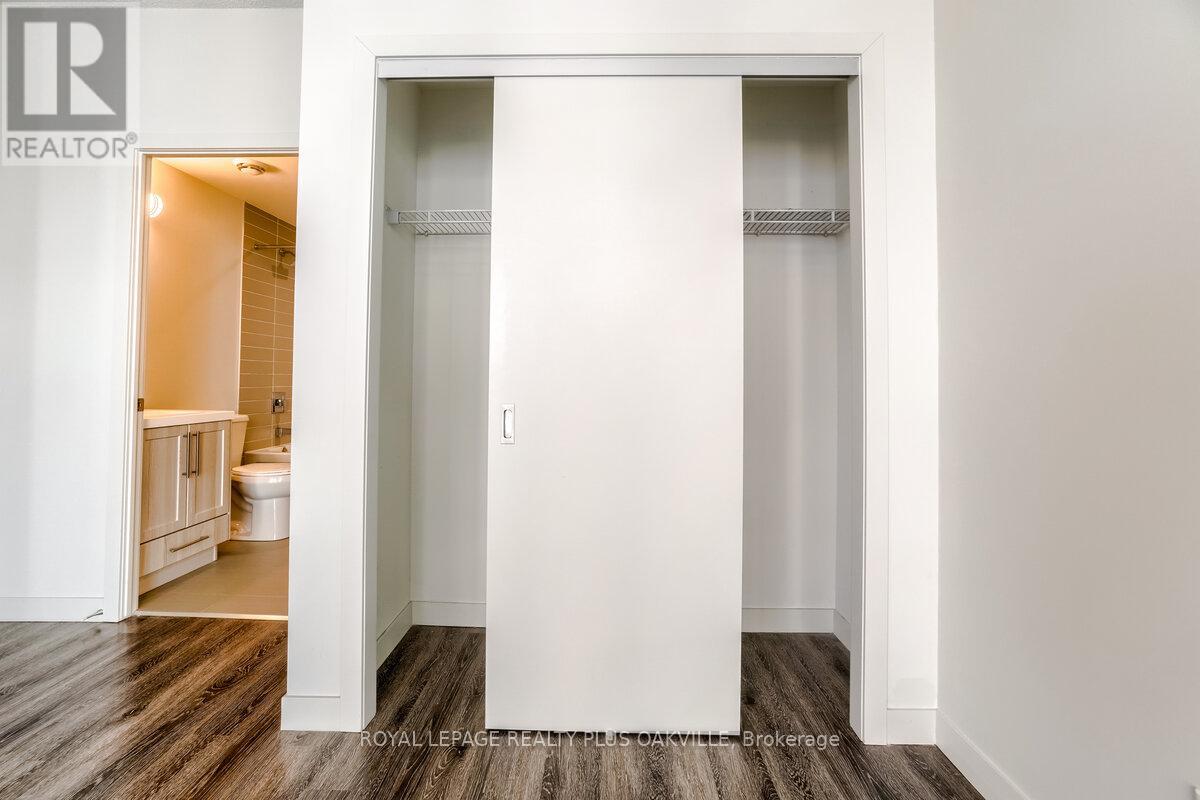 1701 - 2087 Fairview Street, Burlington, Ontario  L7R 2C8 - Photo 26 - W13018730