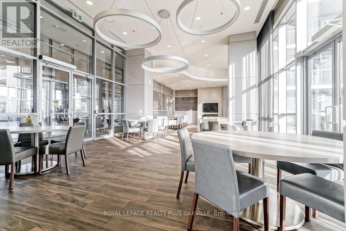 1701 - 2087 Fairview Street, Burlington, Ontario  L7R 2C8 - Photo 35 - W13018730