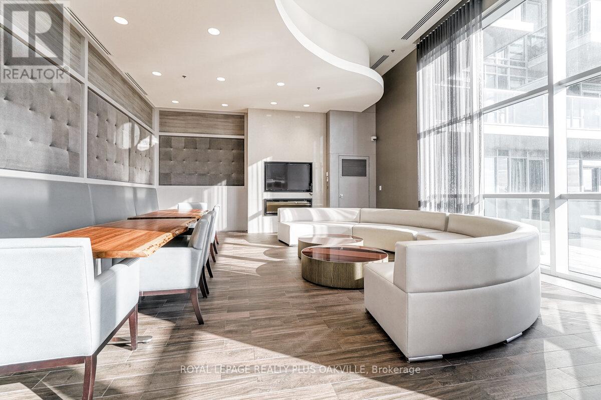 1701 - 2087 Fairview Street, Burlington, Ontario  L7R 2C8 - Photo 36 - W13018730